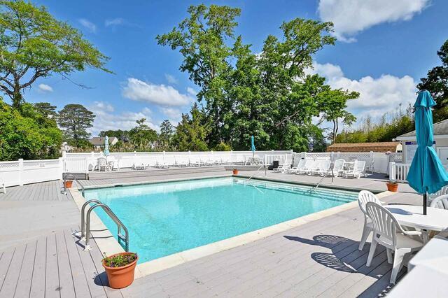 17 Columbia Avenue, Ocean View Vacation Rental | Jack Lingo Realtors